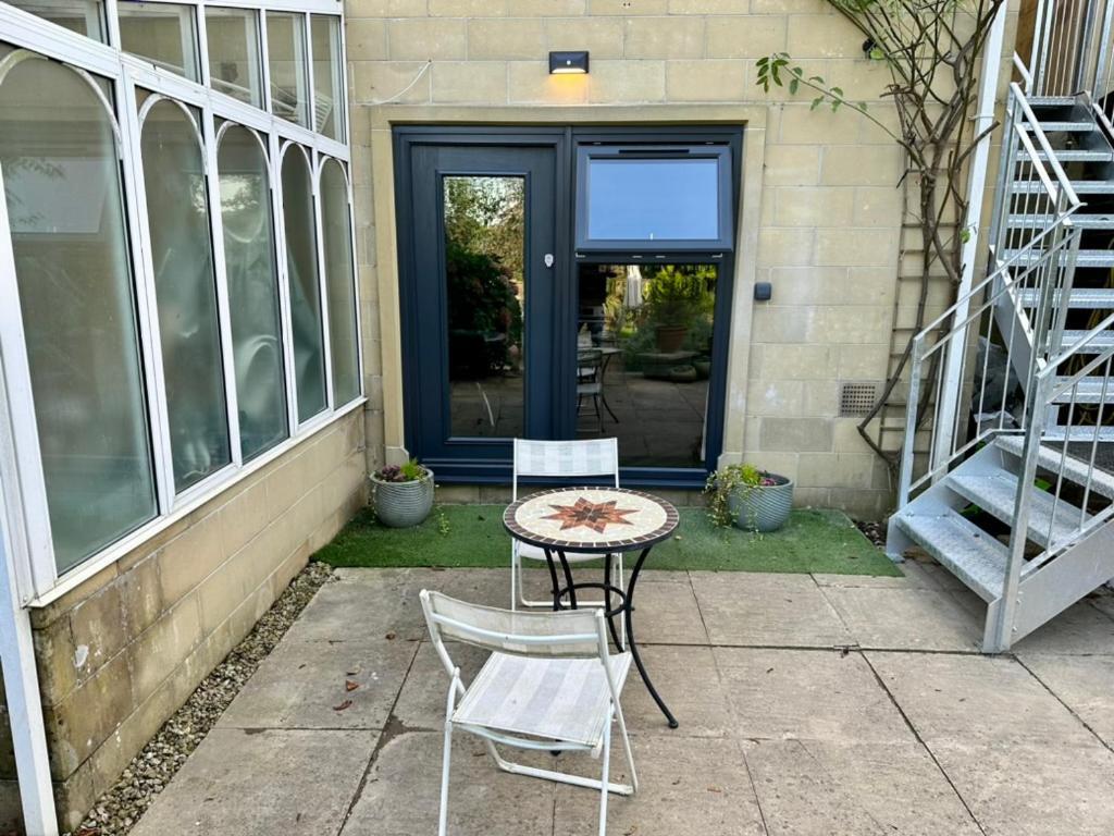 The Retreat, Luxury Studio Apartment In Bath With Parking Ngoại thất bức ảnh